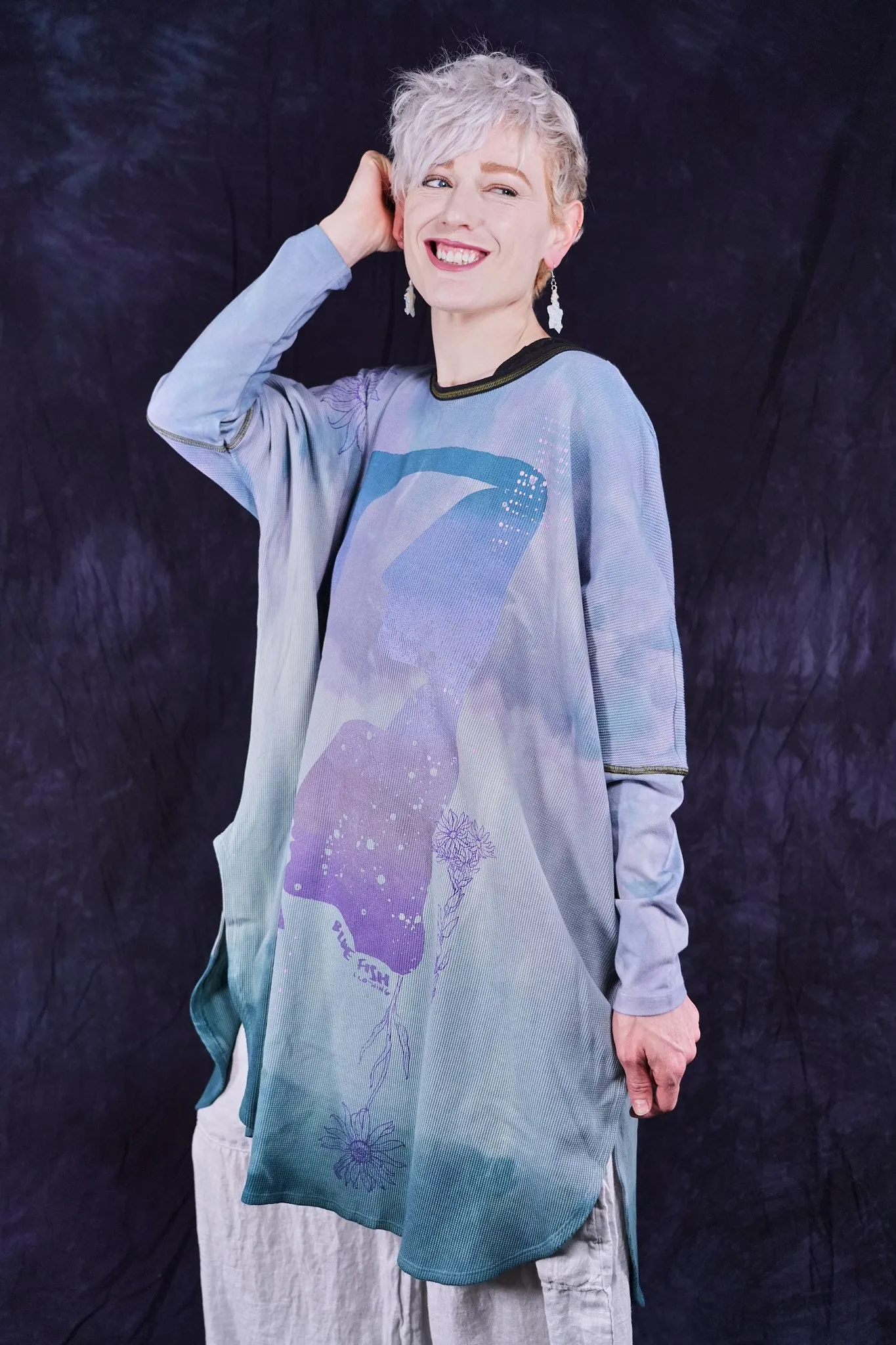 2251HD Natural City Tunic Hand dyed Blue Flight
