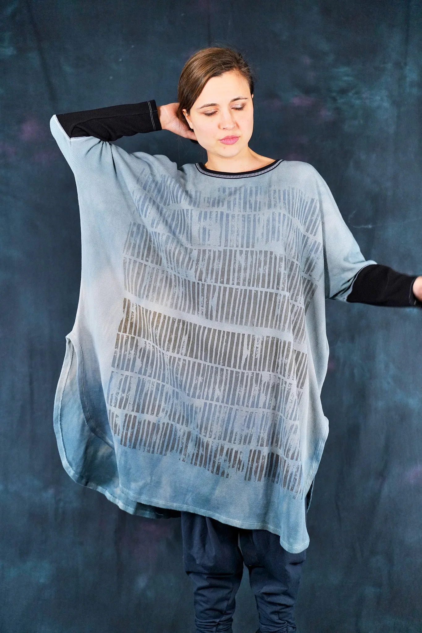 2251HD Natural City Tunic Soft Aqua Linear 2