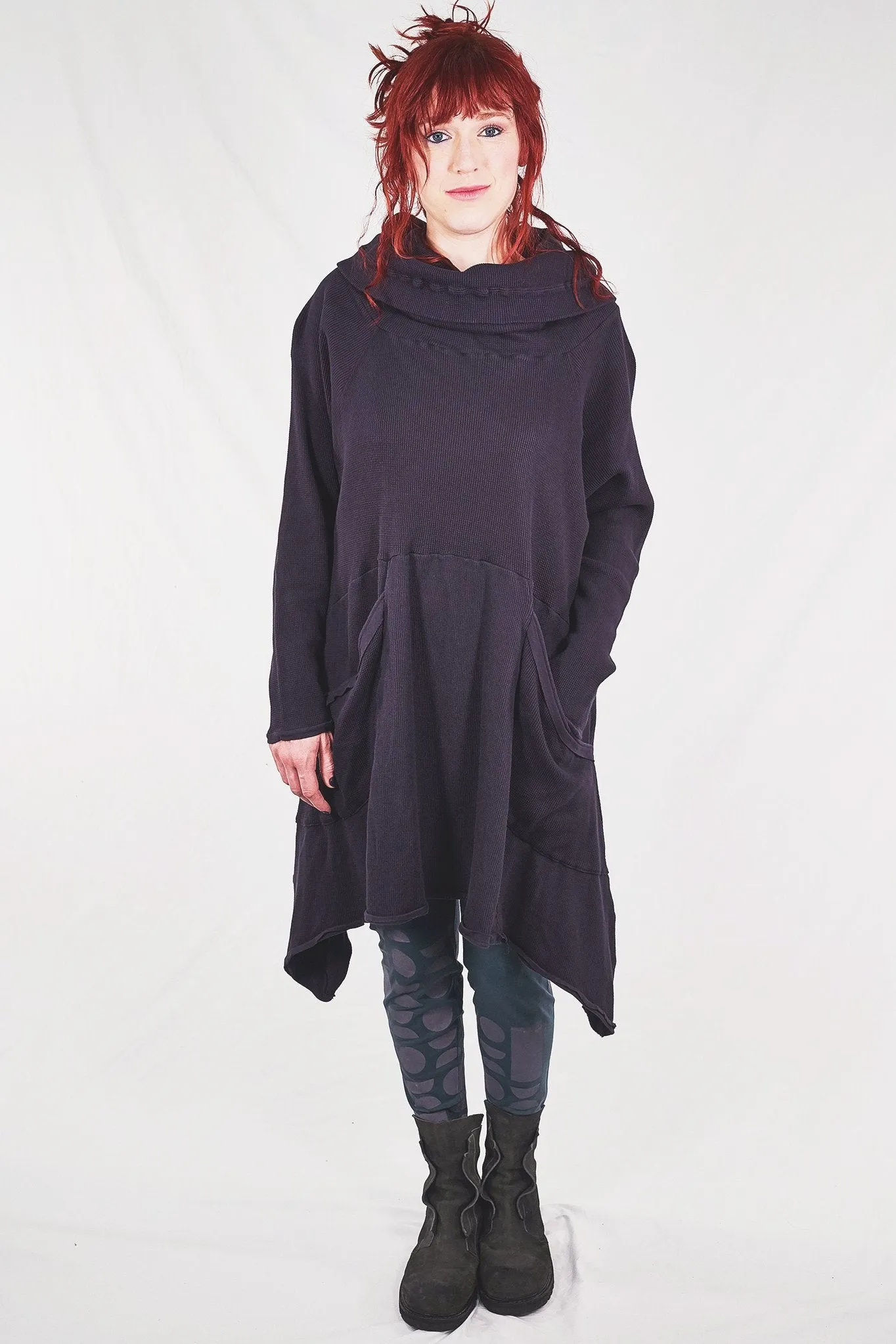 2292-Cowl Thermal Pocket Tunic-Plumblack-unprinted