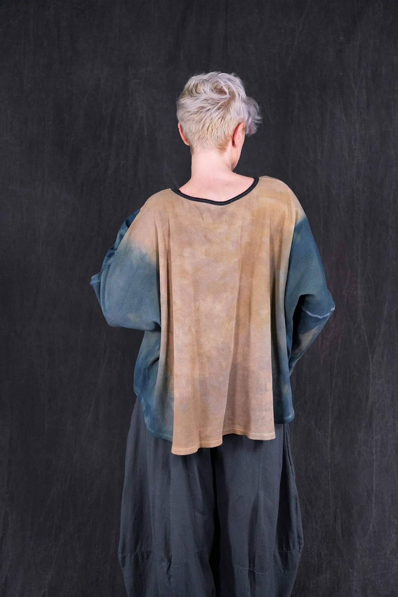 2323HD Crop Thermal Layer Top Forest Wood
