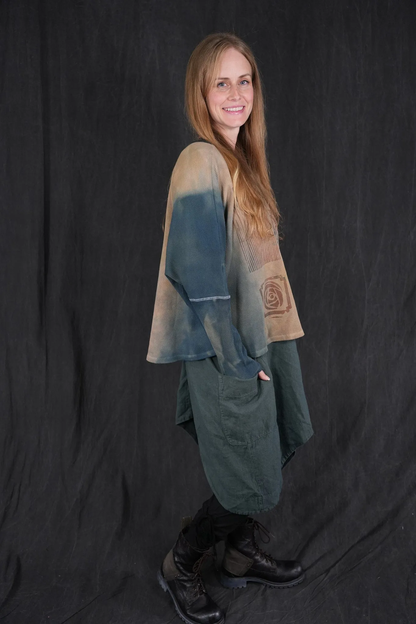 2323HD Crop Thermal Layer Top Forest Wood
