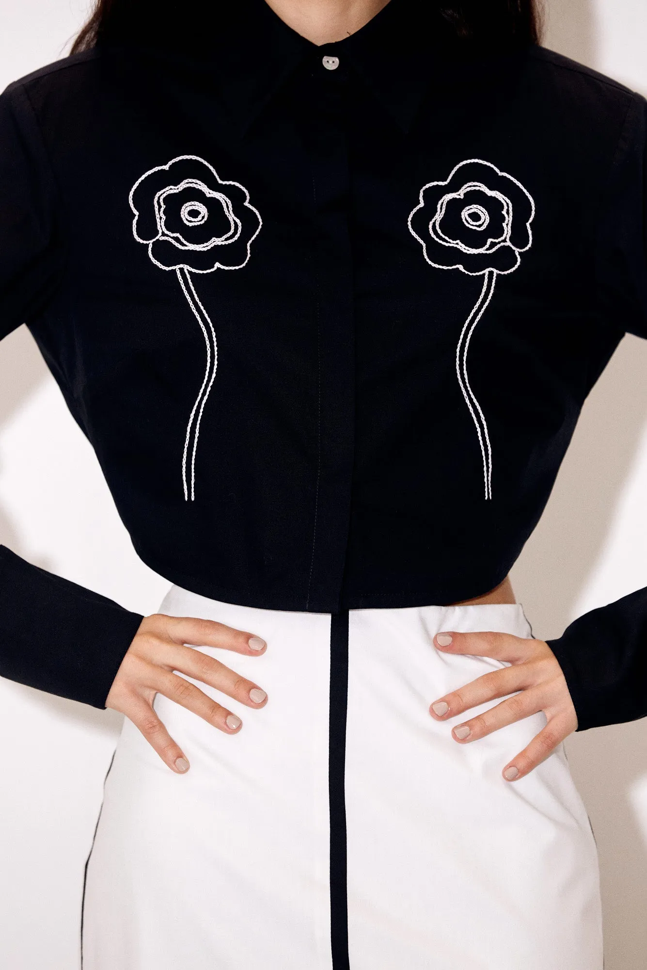 Abi Blouse in Black