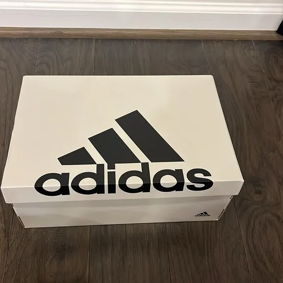Adidas Advantage Base Tennis Shoes Sneakers new white GW2063 Mens Size 11