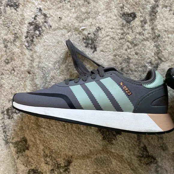 Adidas Original N -5923 sneakers size 9