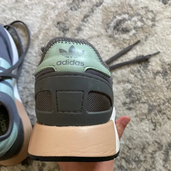 Adidas Original N -5923 sneakers size 9