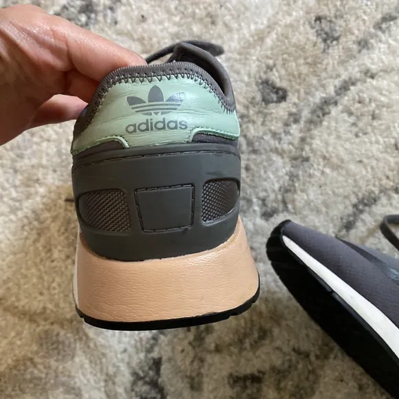 Adidas Original N -5923 sneakers size 9