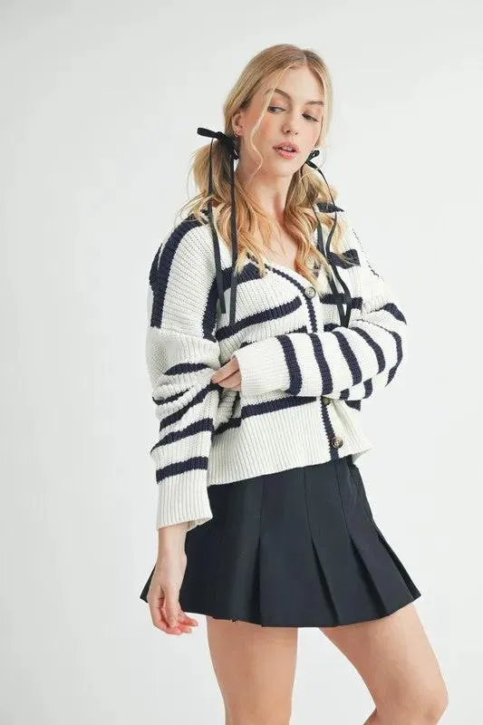 Aemi   Co Striped V-Neck Button Down Cardigan