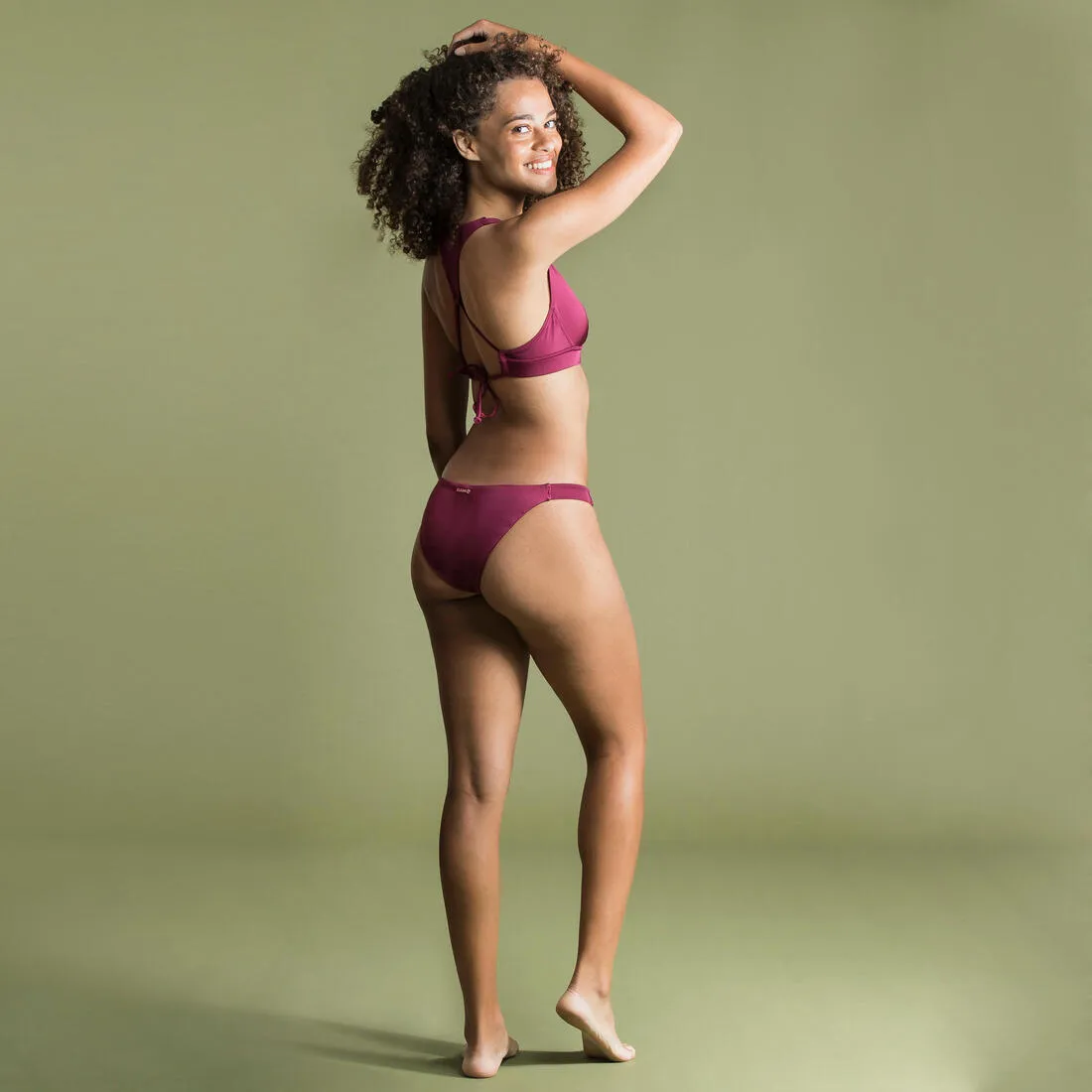 AGATHA SUPAI ZENITH Women's surf swimsuit crop top with adjustable back.