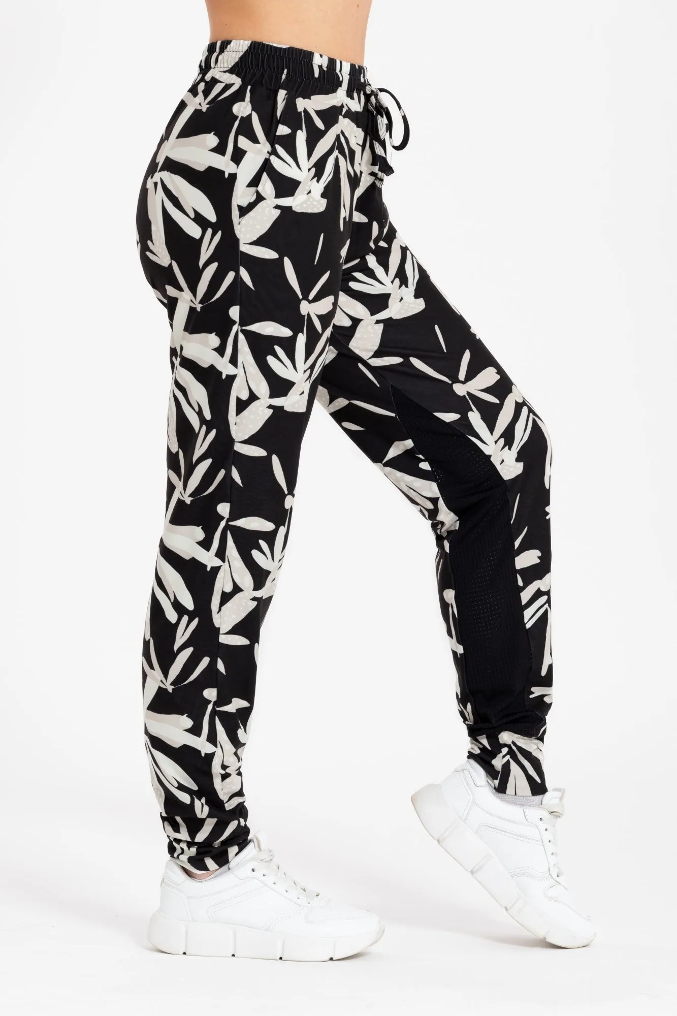 AirMesh Trackpants Pegasus