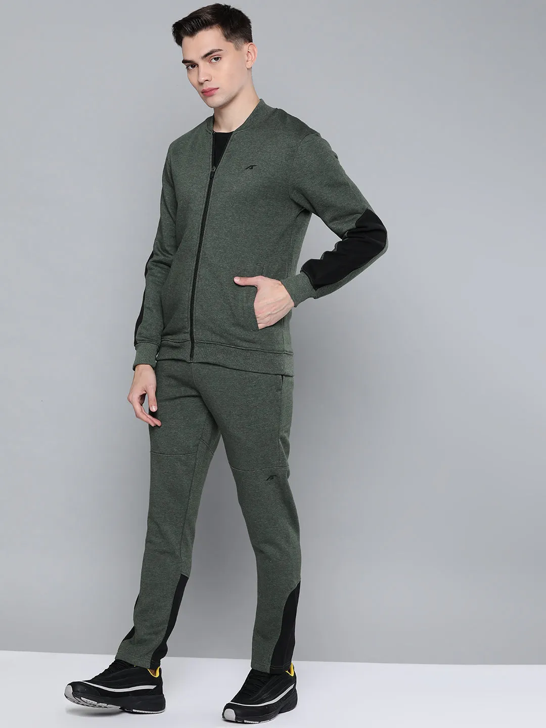 Alcis Men Olive Green Solid Track Suit