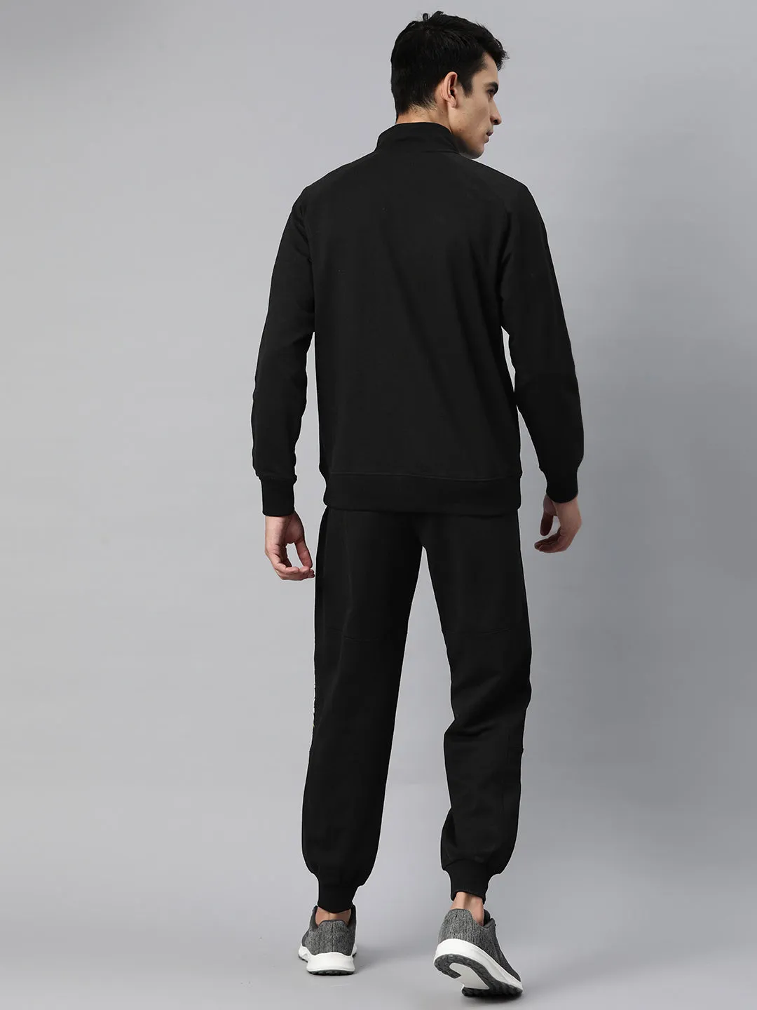 Alcis Men Typography Print Mid-Rise Tracksuit