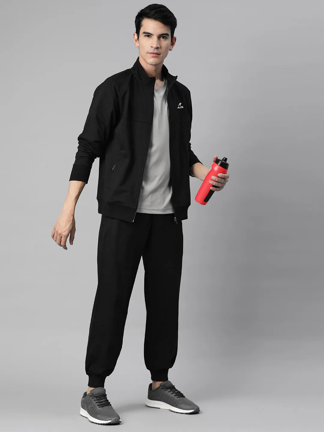 Alcis Men Typography Print Mid-Rise Tracksuit