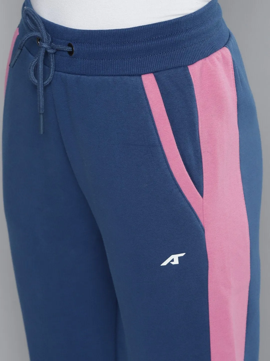 Alcis Women Colourblocked Blue Tracksuits