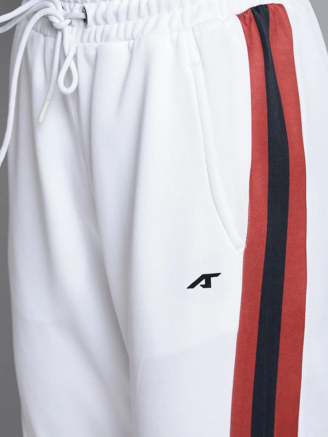 Alcis Women Colourblocked White Tracksuits