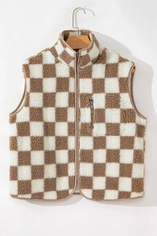 Averie Vest
