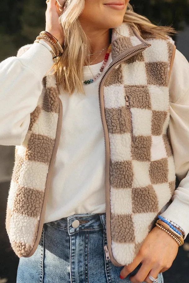 Averie Vest