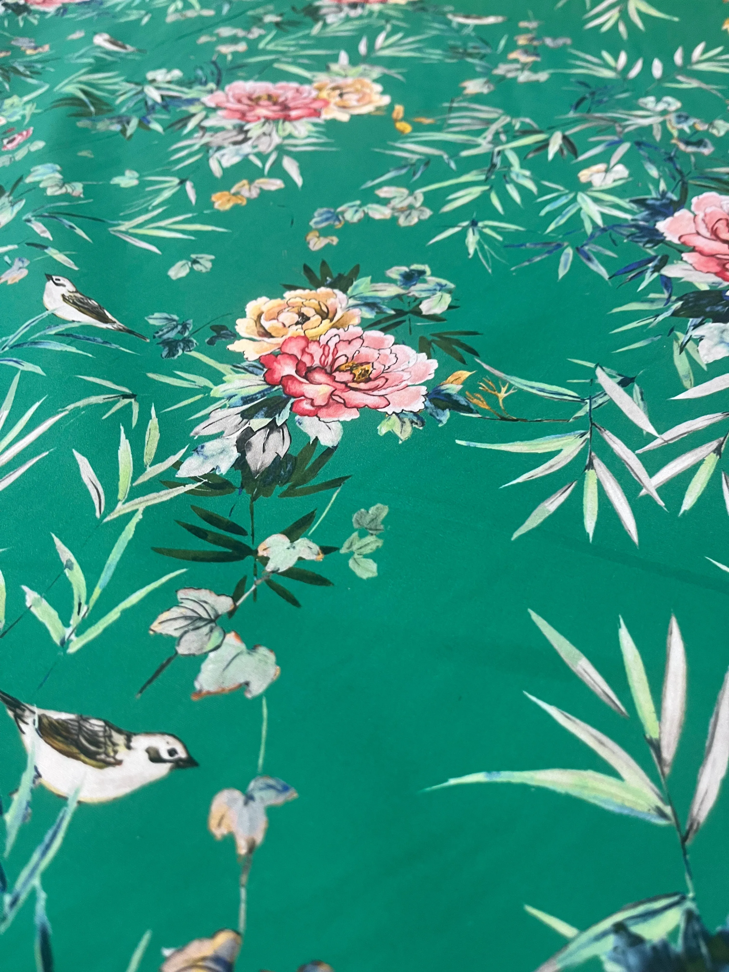 B01 Mattia 1035 cotton green flower print
