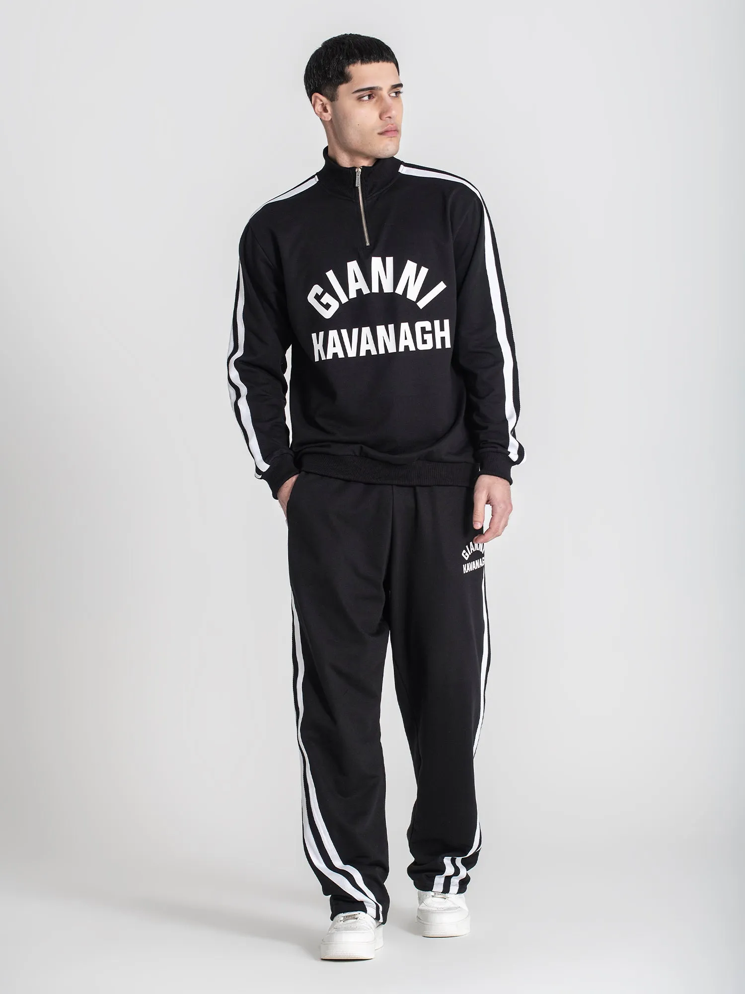 Black Crew Sweat