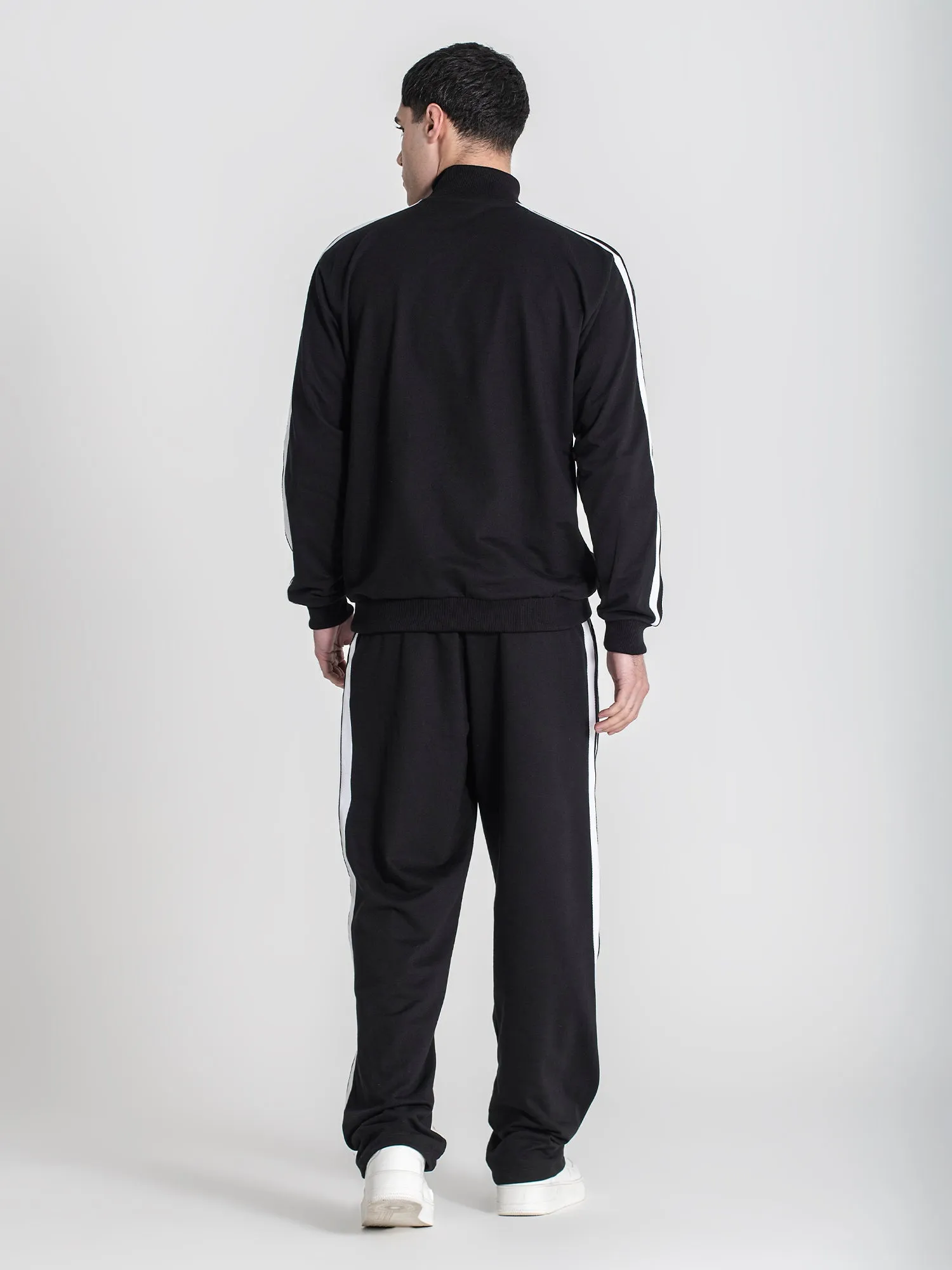 Black Crew Sweat