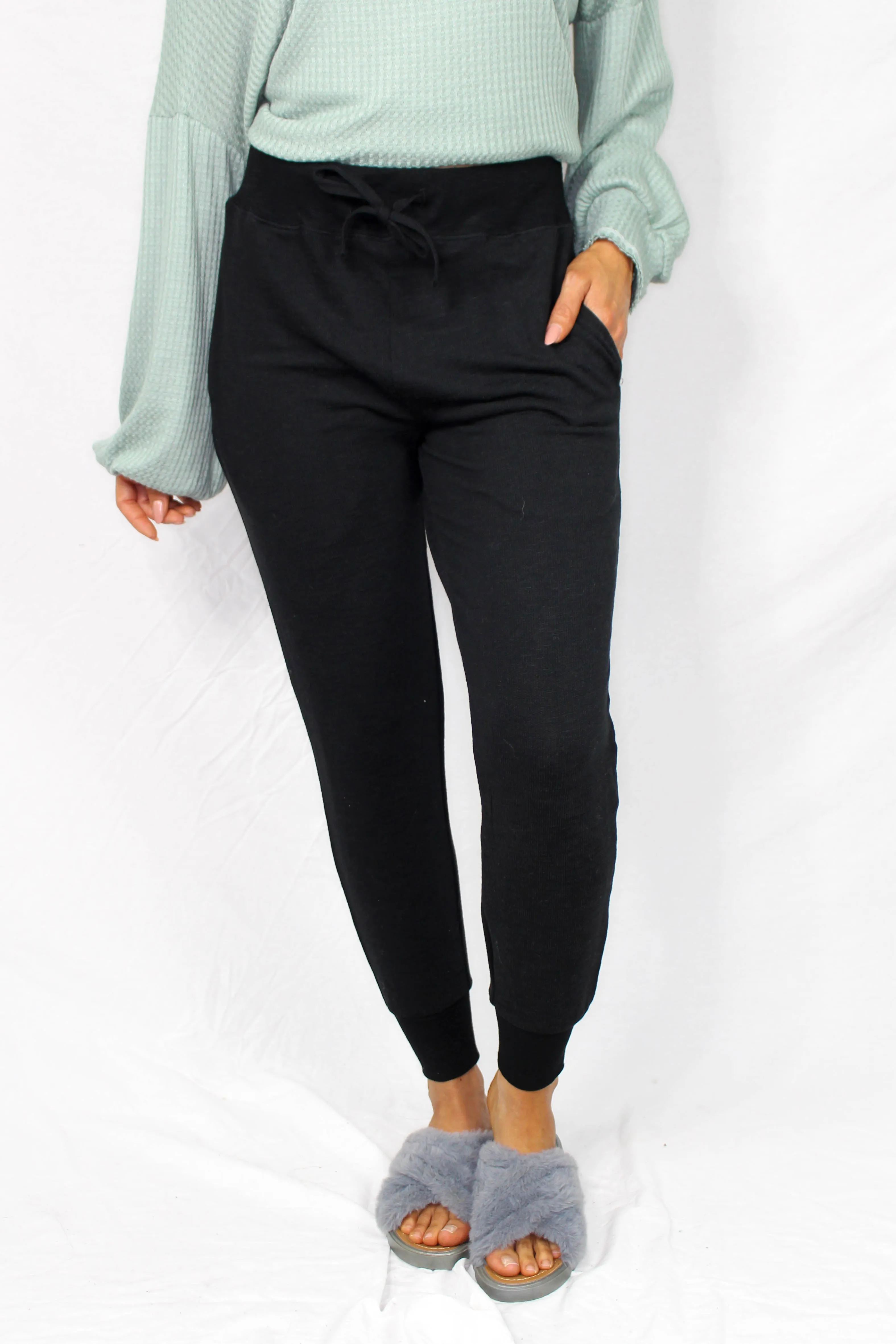 Brookings Drawstring Jogger - BLACK