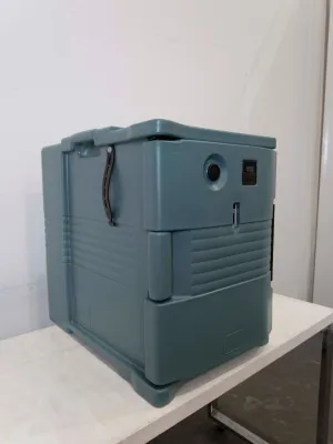 Cambro CAM6100 Heated Thermal Box