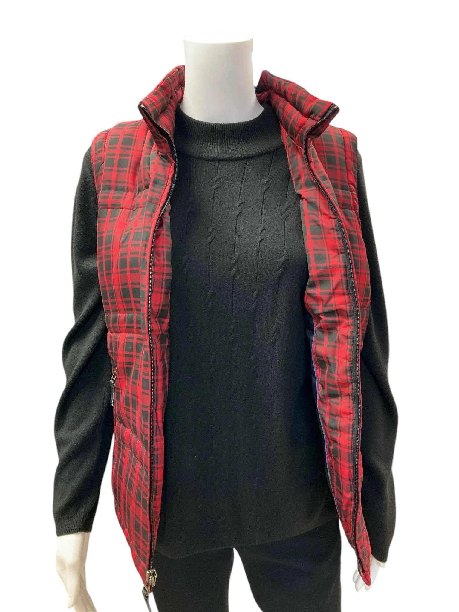 Charter Club Vest Size Medium