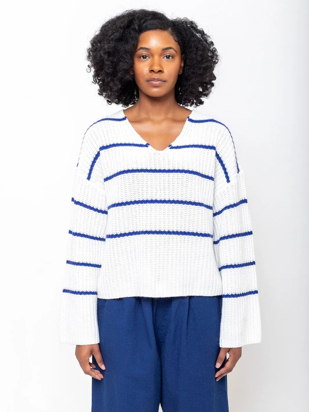Cotton and Cashmere V-Neck Sweater - Blue Stripe