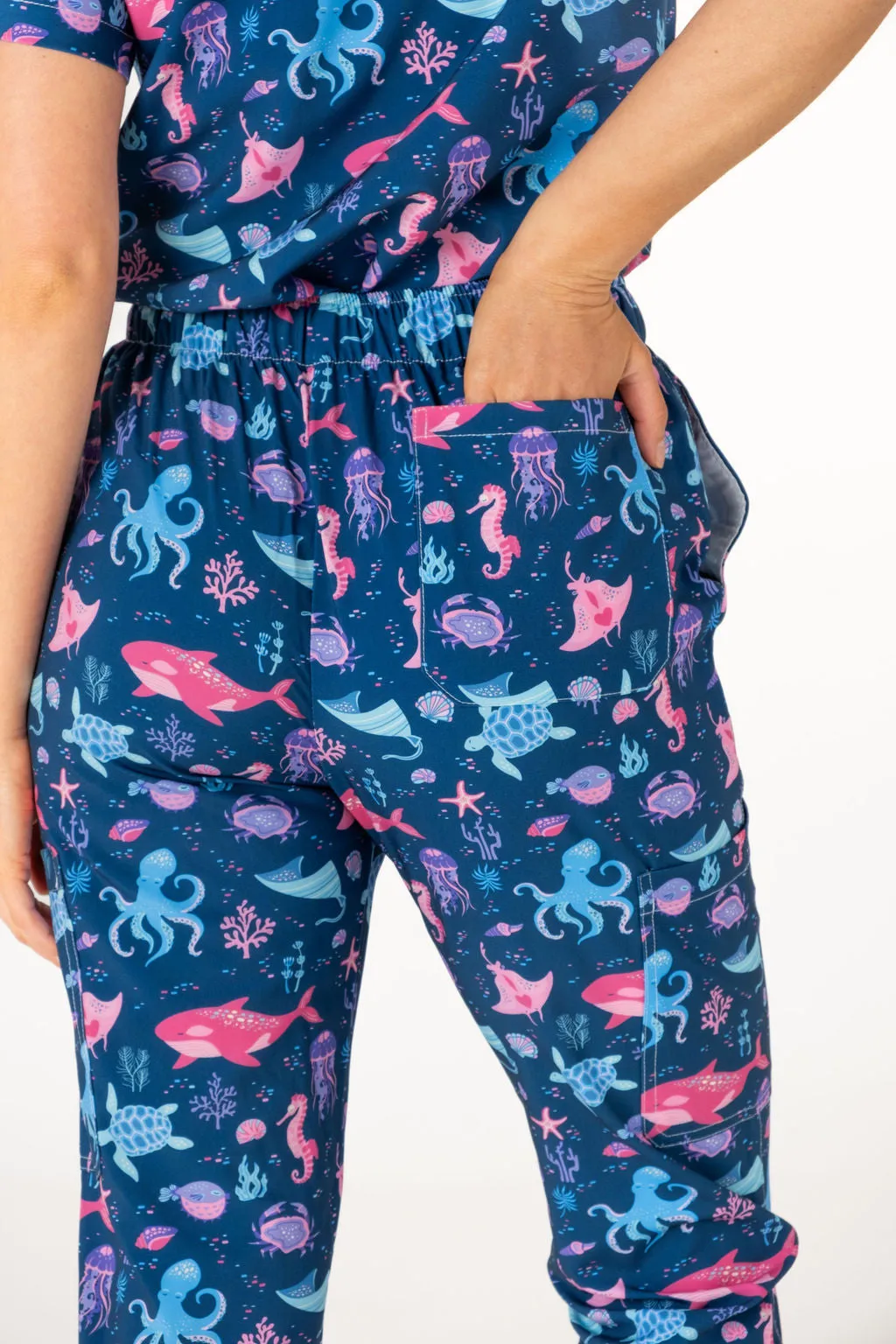 Deep Sea Delight Scrubs Set (Cotton)