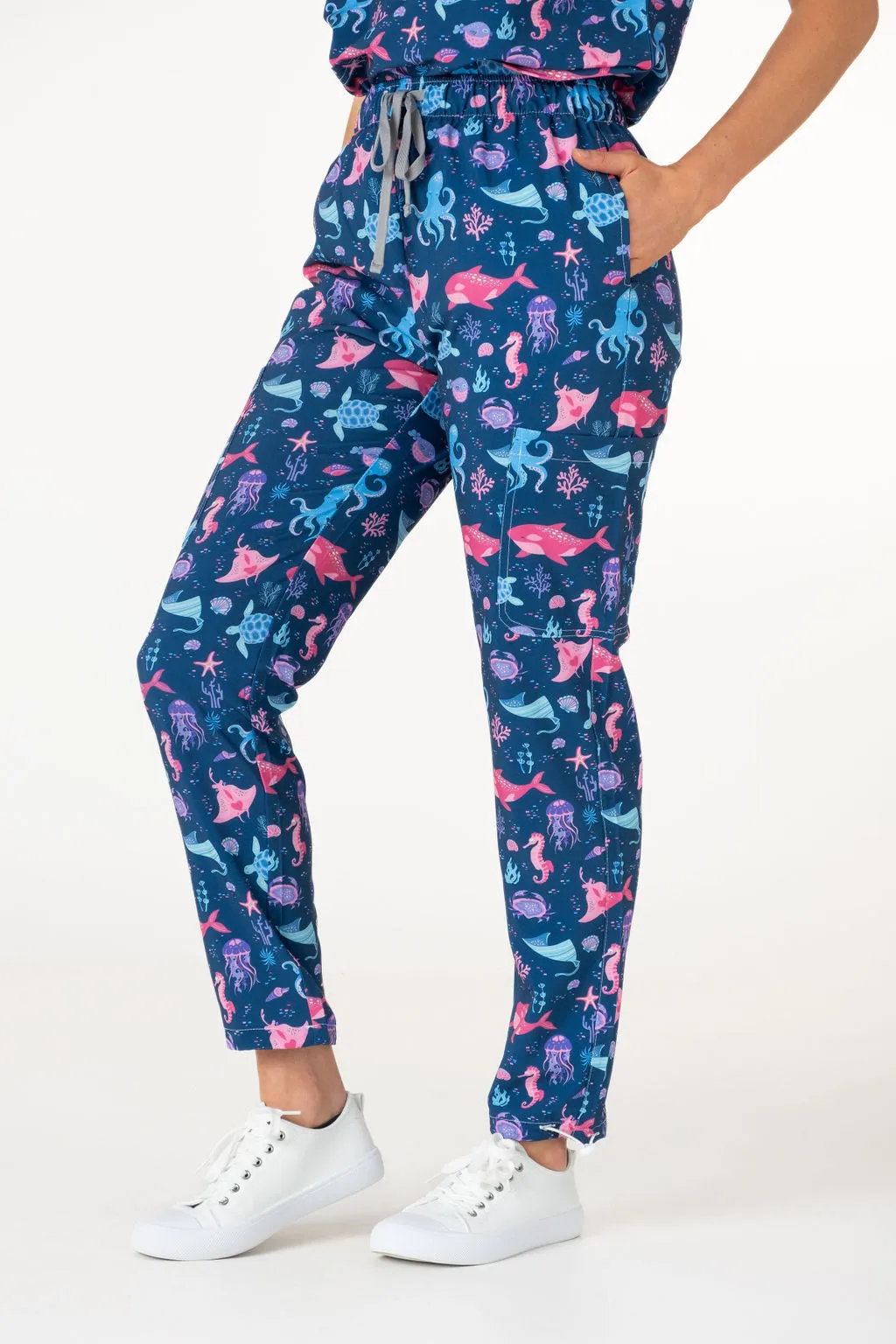 Deep Sea Delight Scrubs Set (Cotton)