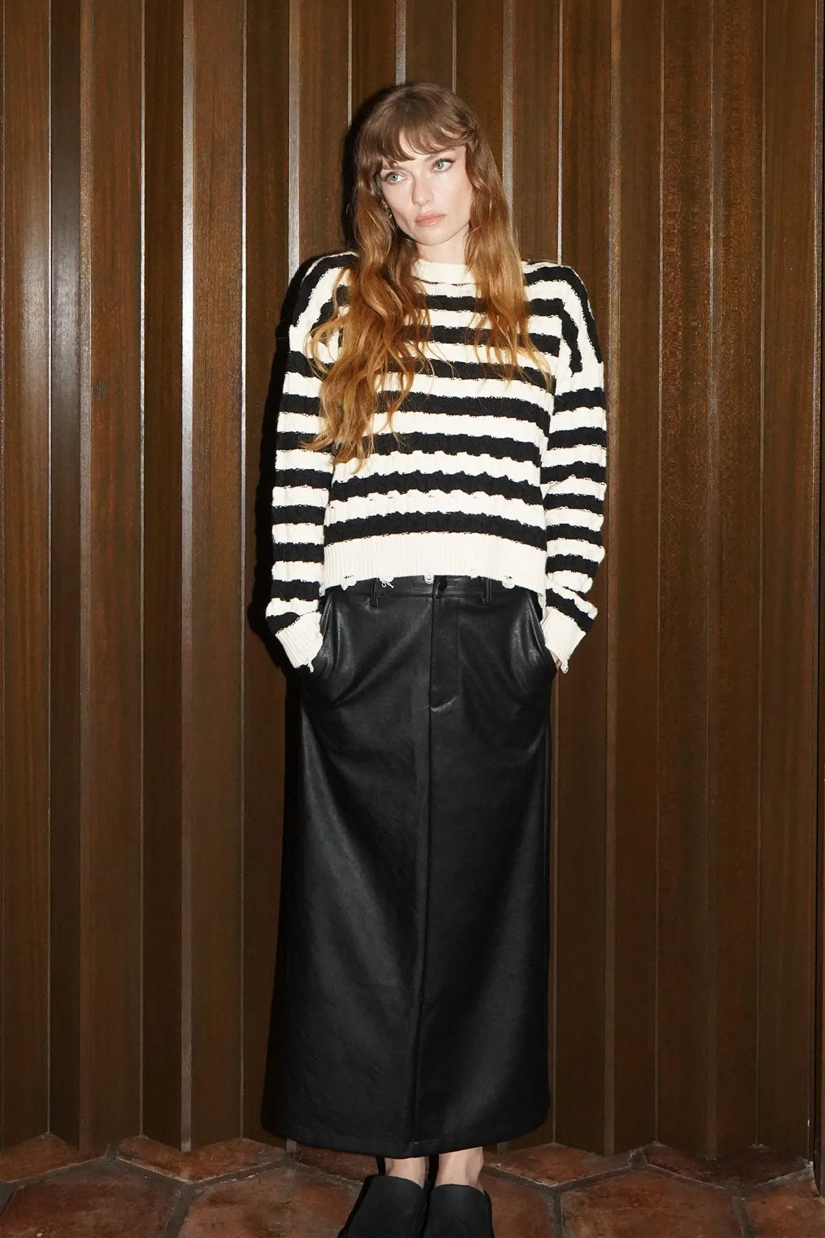 Devi Sweater - Black Ivory Stripe