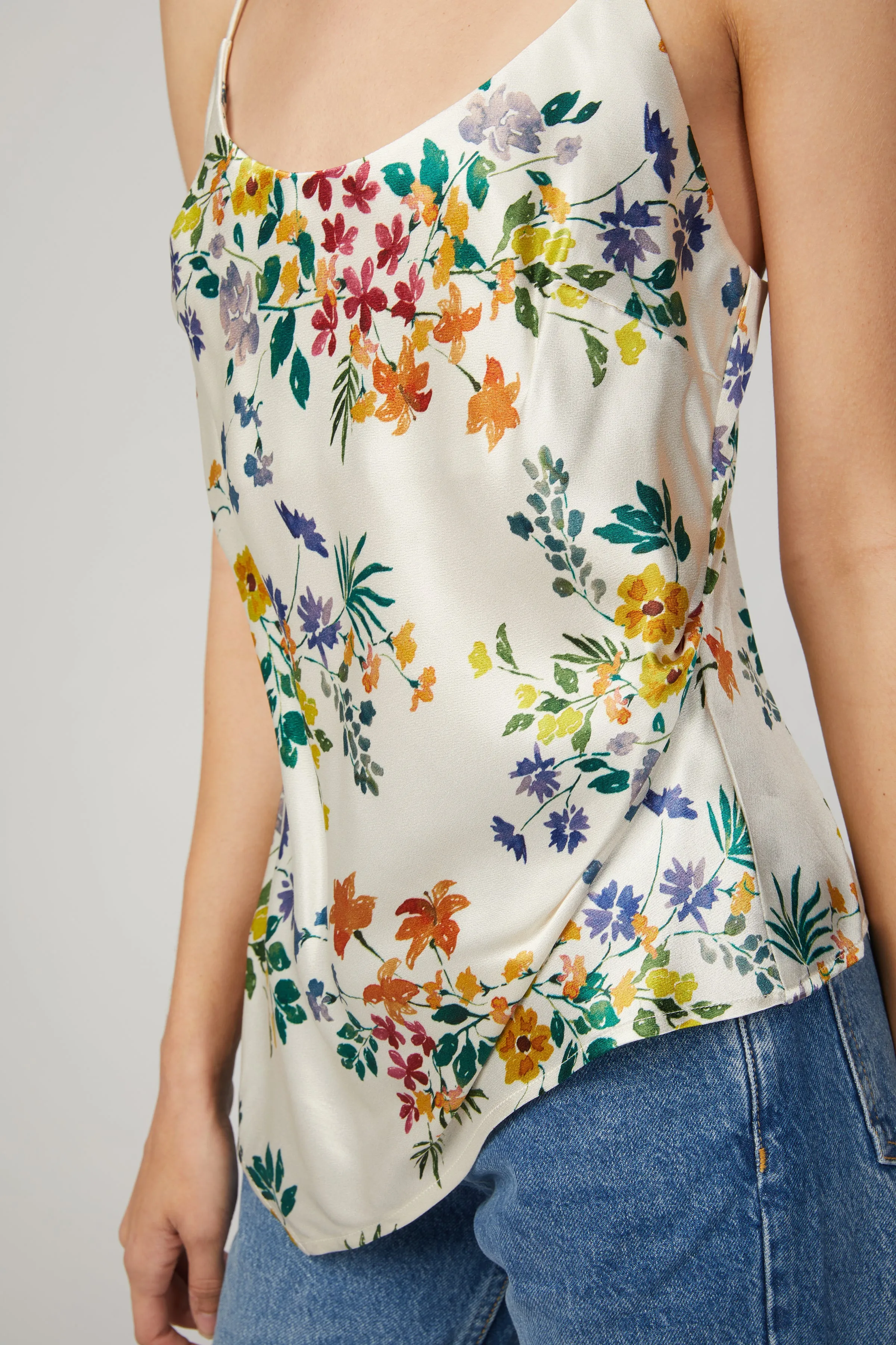 EVIE SCOOPNECK CAMI