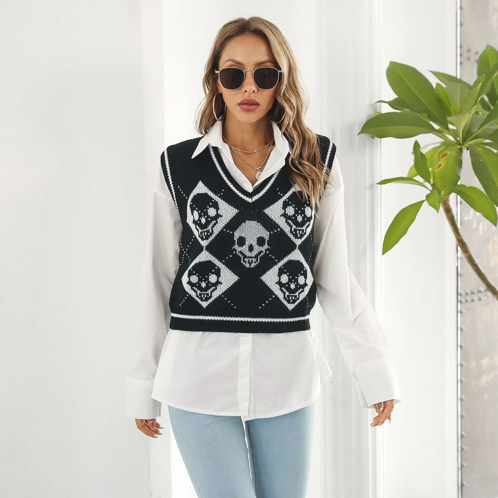 Halloween Sweaters Women Vest Y2K Skulls Personality Knitted Female Vest Plaid Fashion Winter Knitwear Sweaters Tops Women