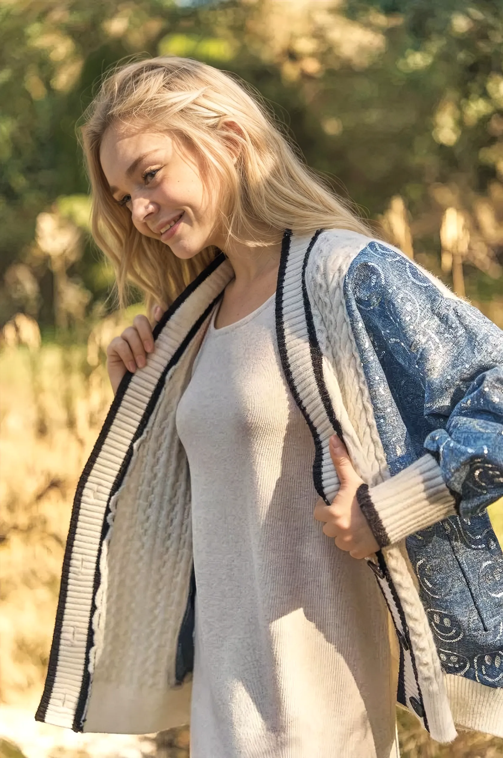 HAPPY FACE CARDIGAN