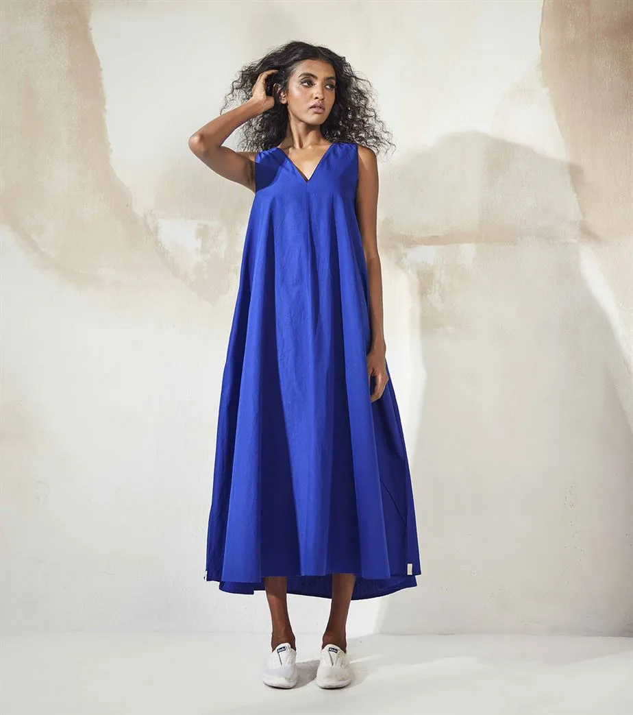 Khara Kapas  I  Honolulu Blue Brine Maxi Dress