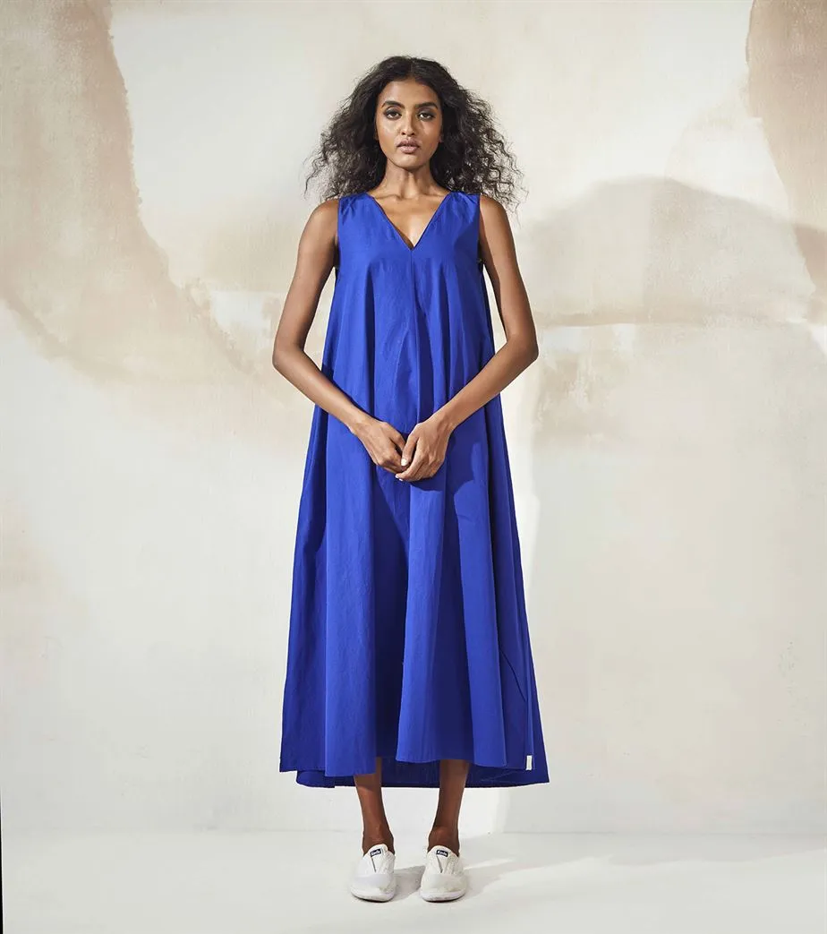 Khara Kapas  I  Honolulu Blue Brine Maxi Dress