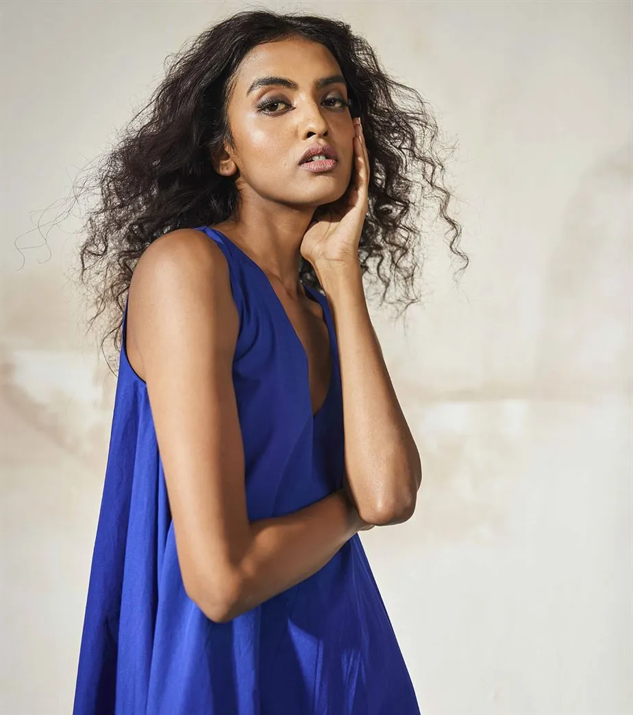Khara Kapas  I  Honolulu Blue Brine Maxi Dress