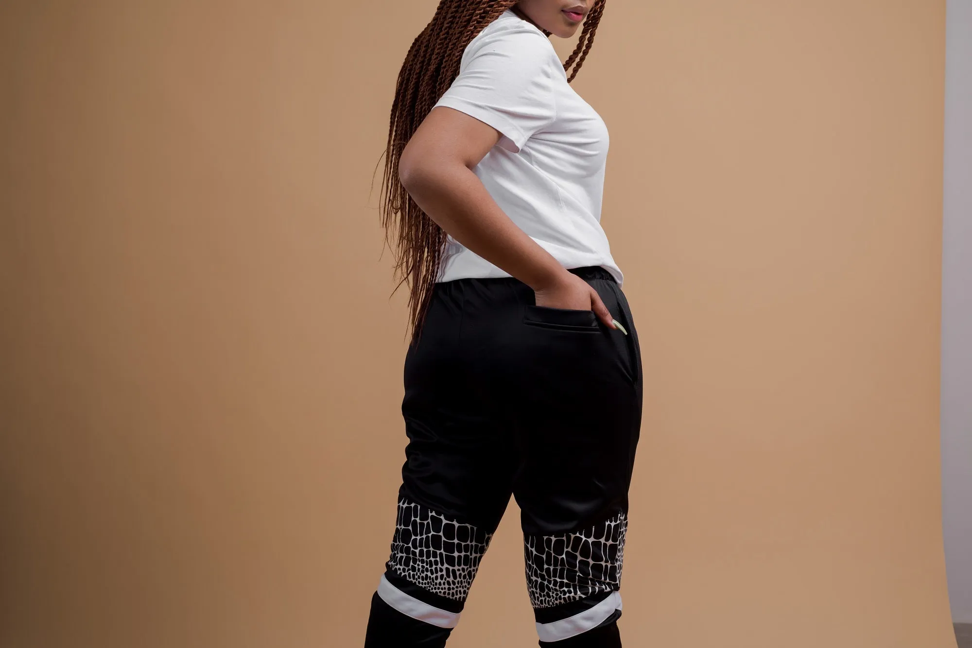 Ladies - Zweli (Black) Trackpants.2