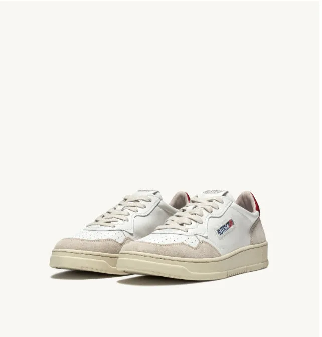 MEDALIST LOW SNEAKERS