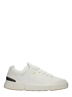 On Running Women's The Roger Centre Court Sneaker in White/Black