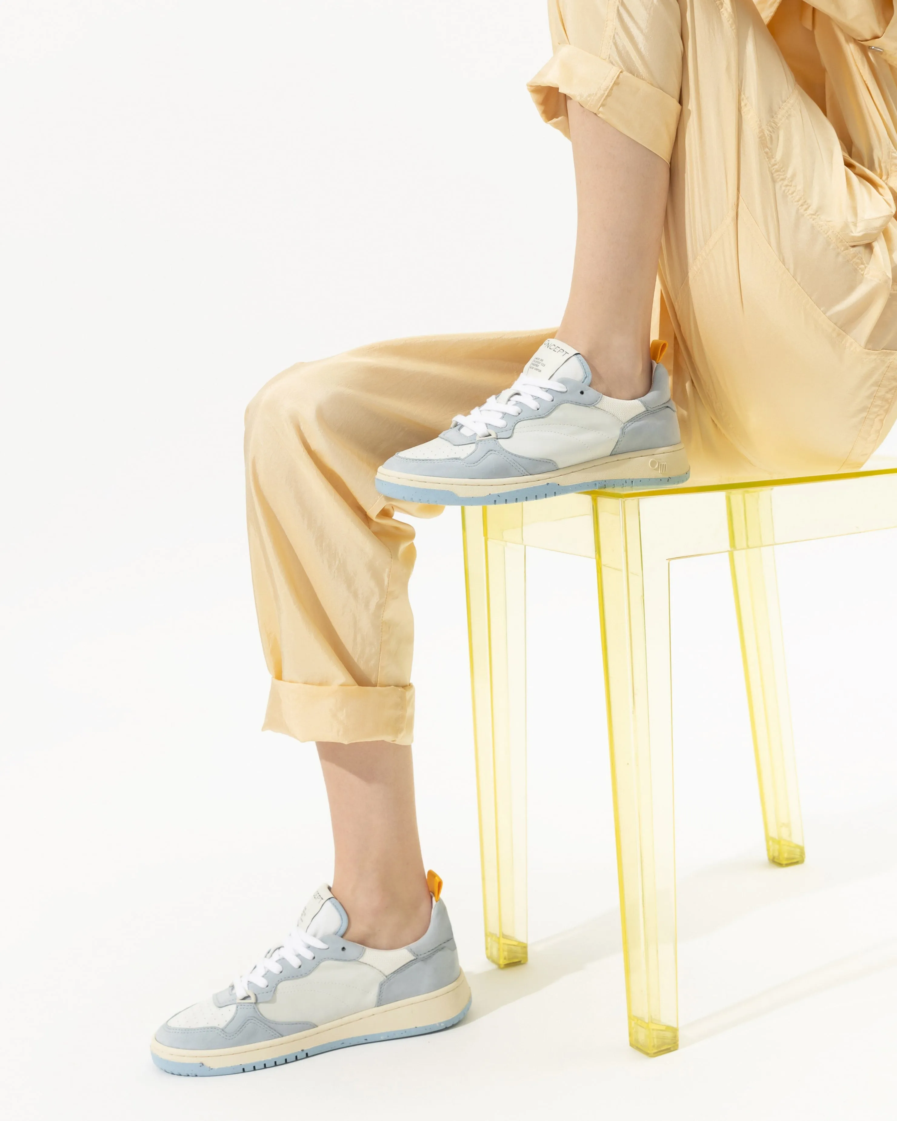 Oncept Phoenix Sneaker in Vapor Blue
