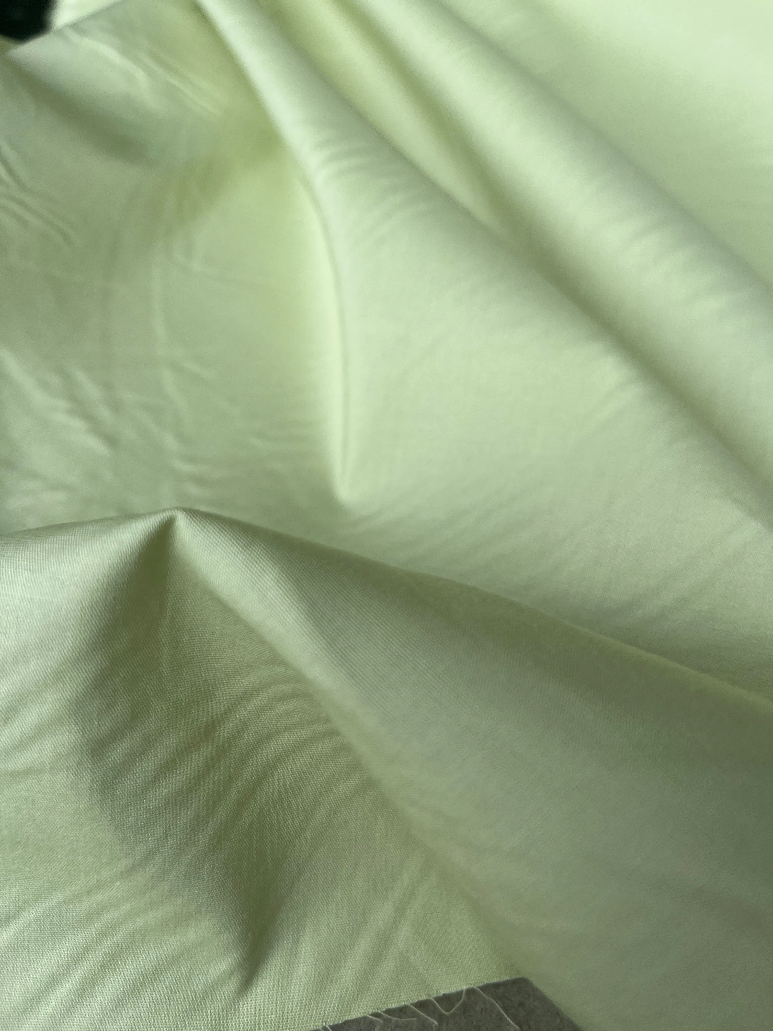Poplin stretch prestige light avocado B02
