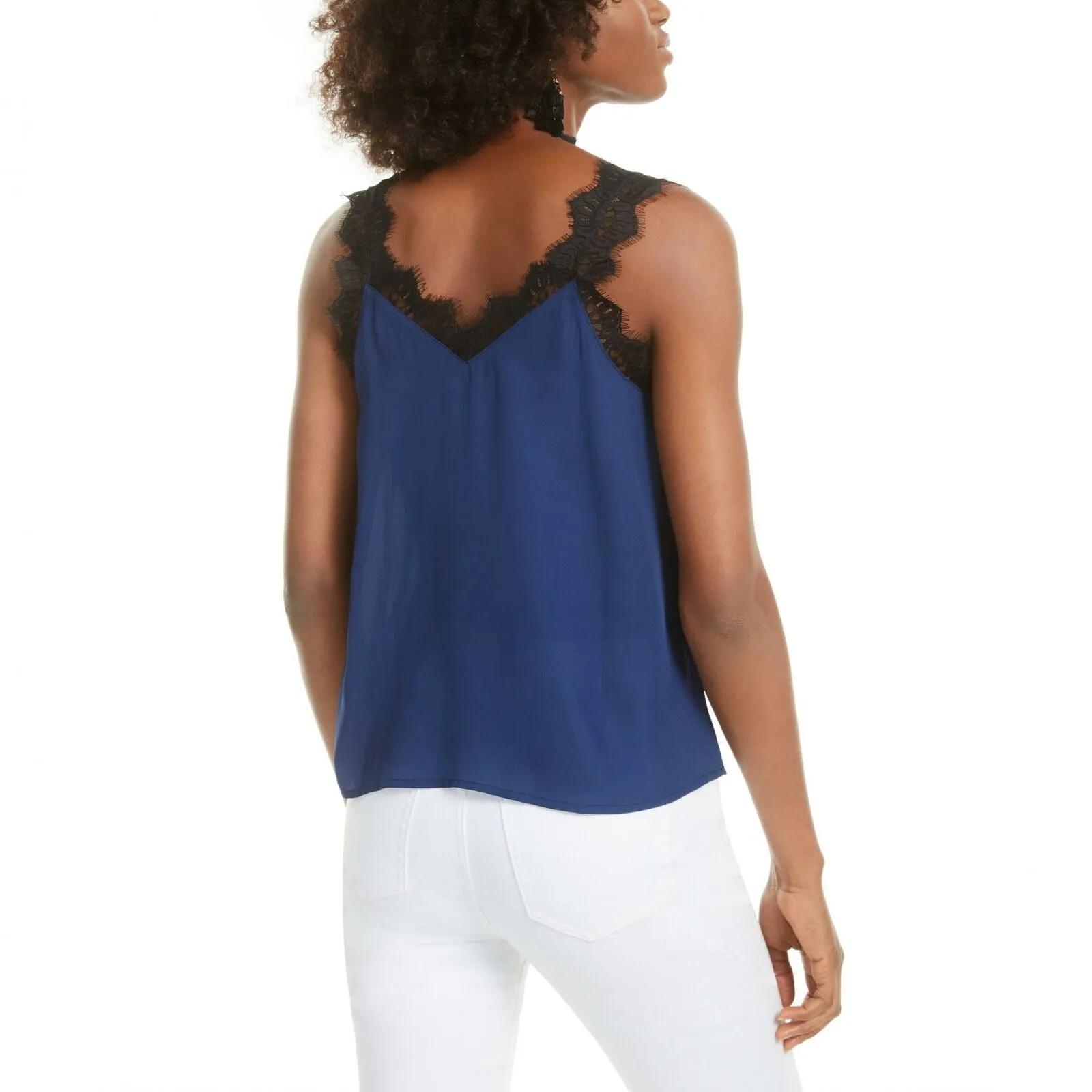 Q & A Women's Junior Fit V-Neck Lace Trim Camisole