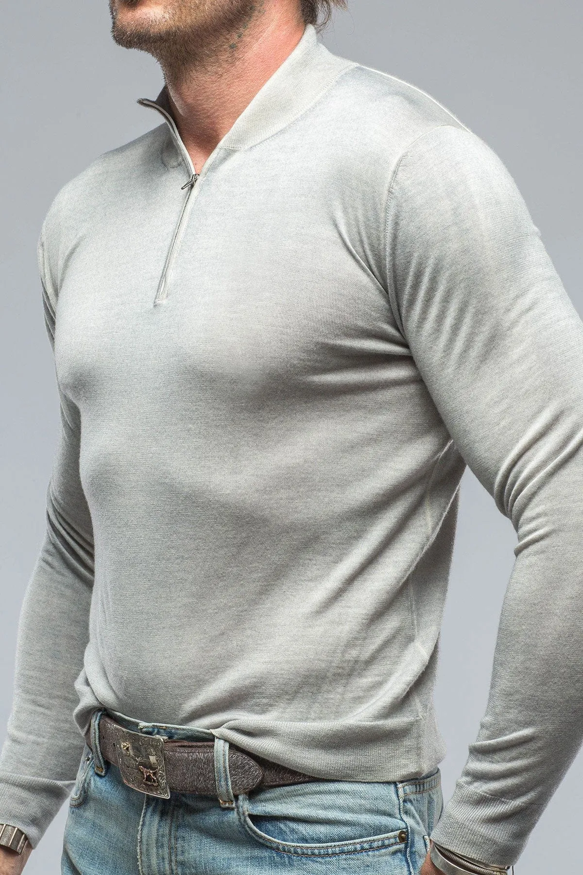 Queniin Cashmere Quarter Zip In Off White