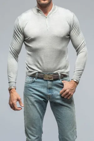 Queniin Cashmere Quarter Zip In Off White
