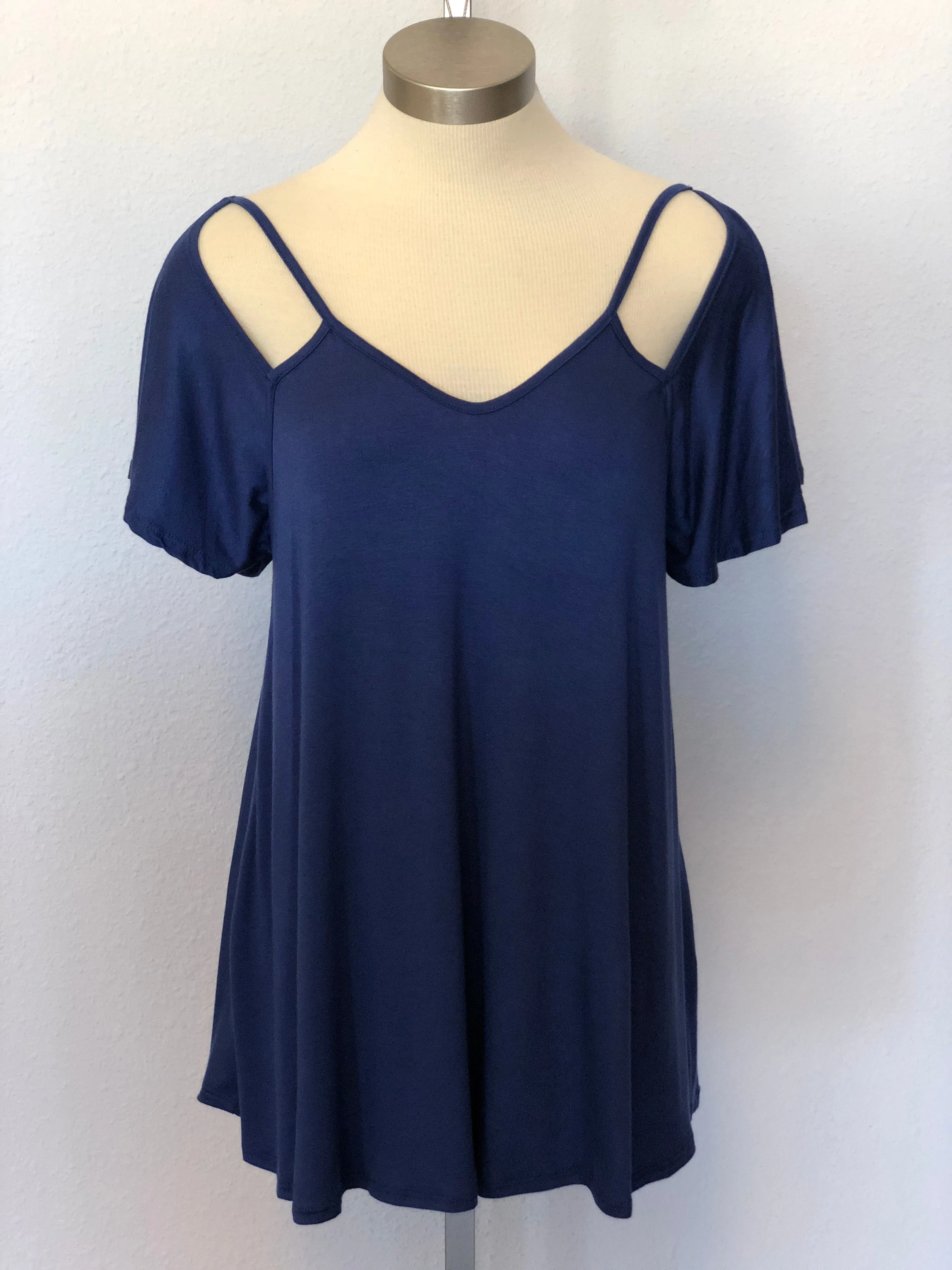 SHORT TAPERED SLEEVE SHIRT