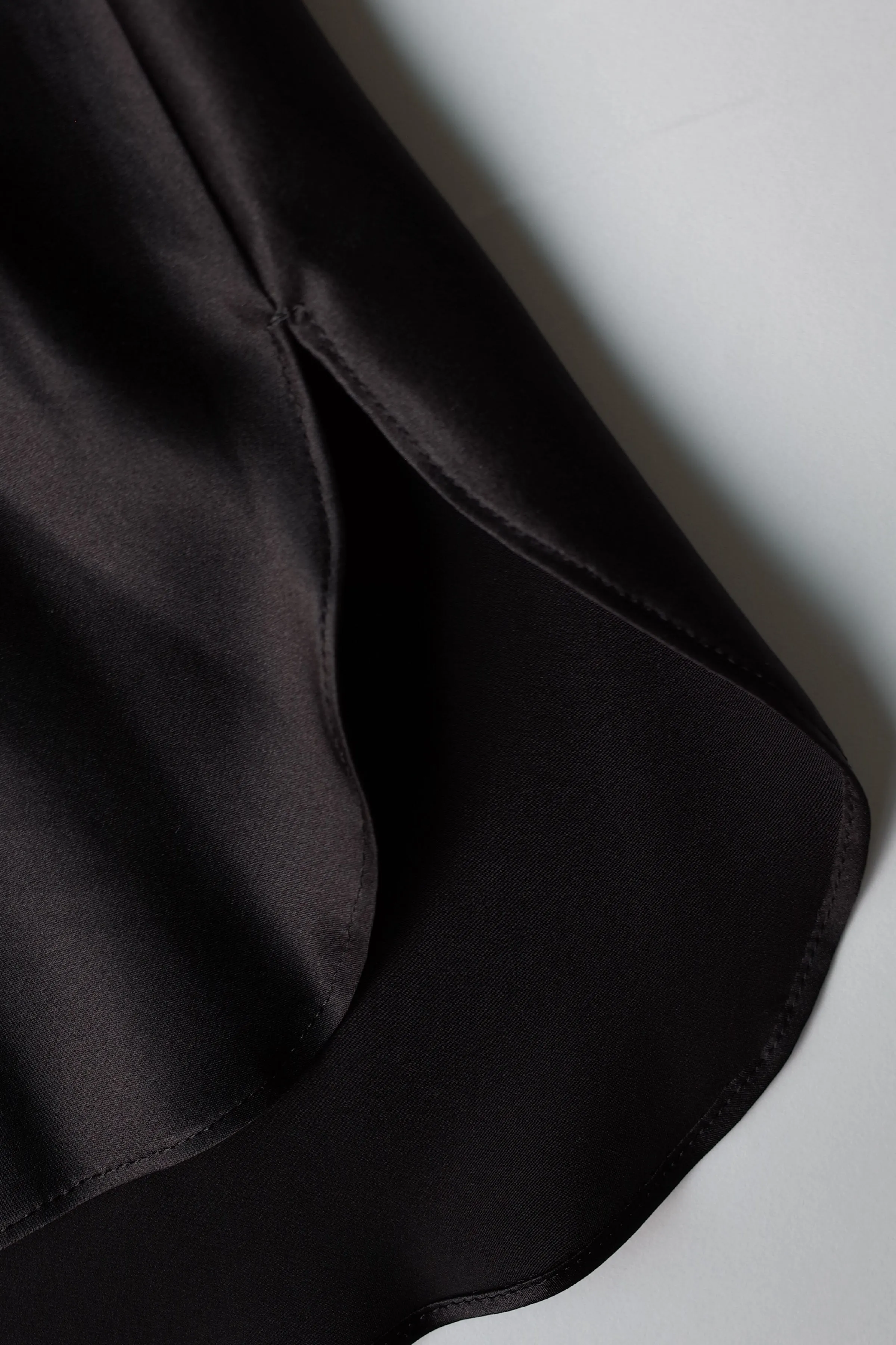SILK CAMISOLE　BLACK