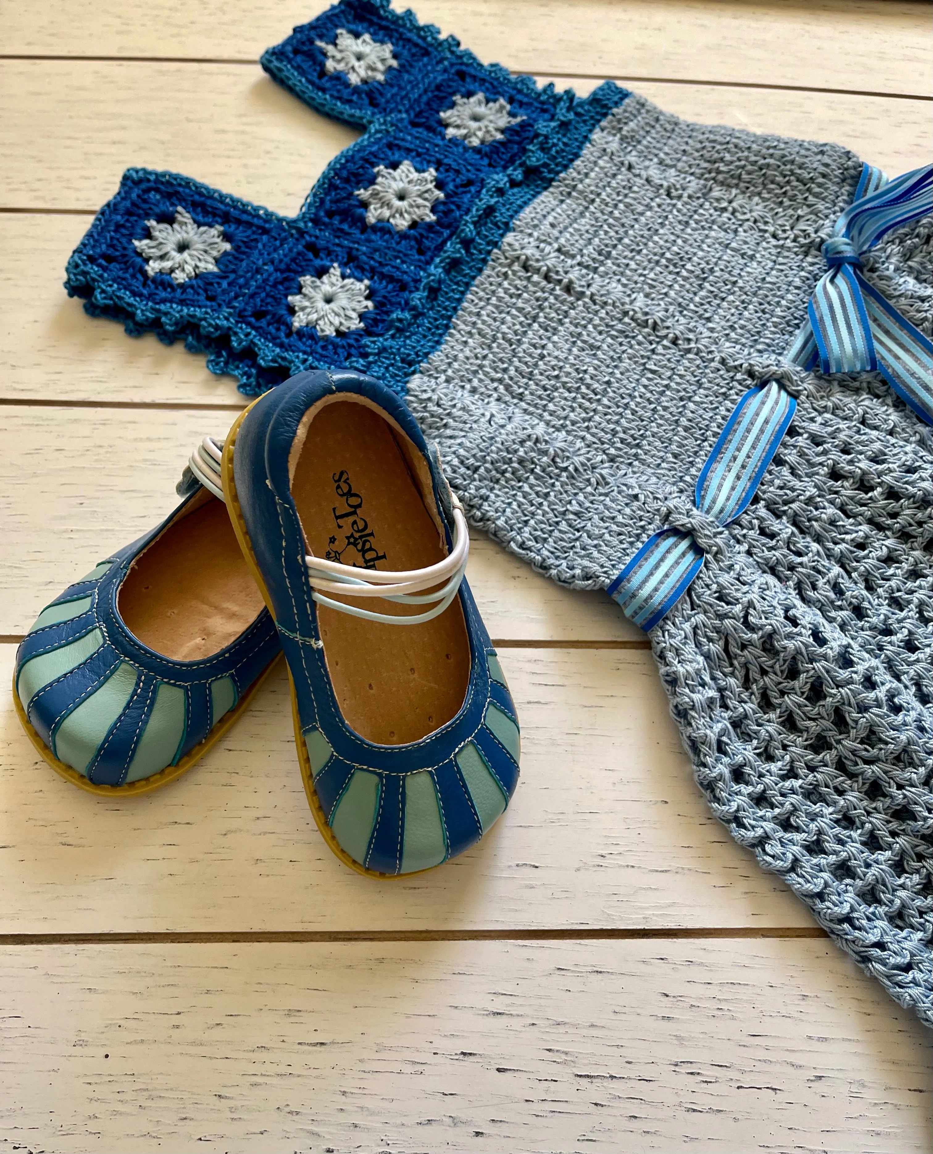 Sleeveless Two tone Blue Crochet Girl Dress