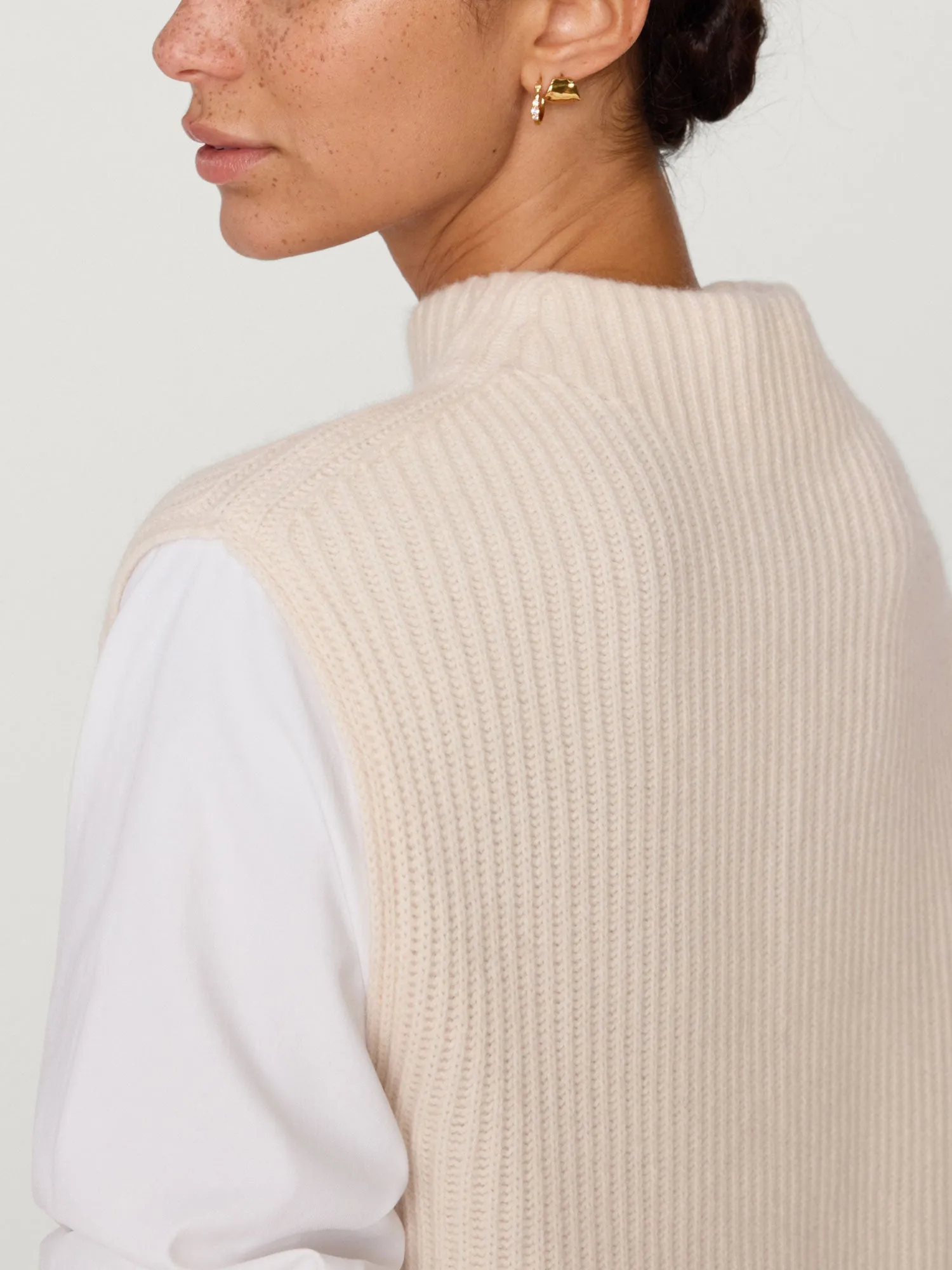 The Joni Layered Looker