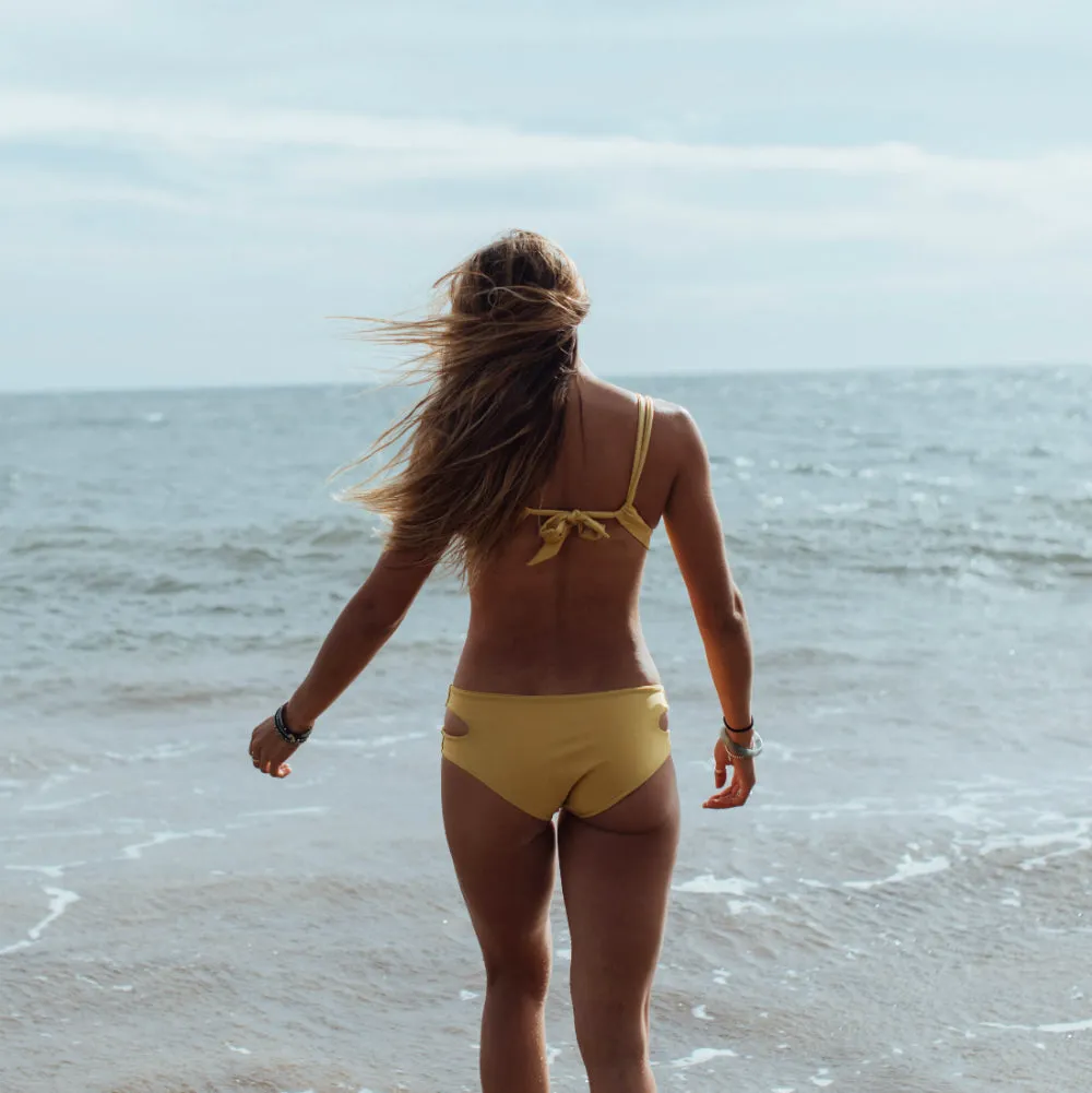 Tory Bikini