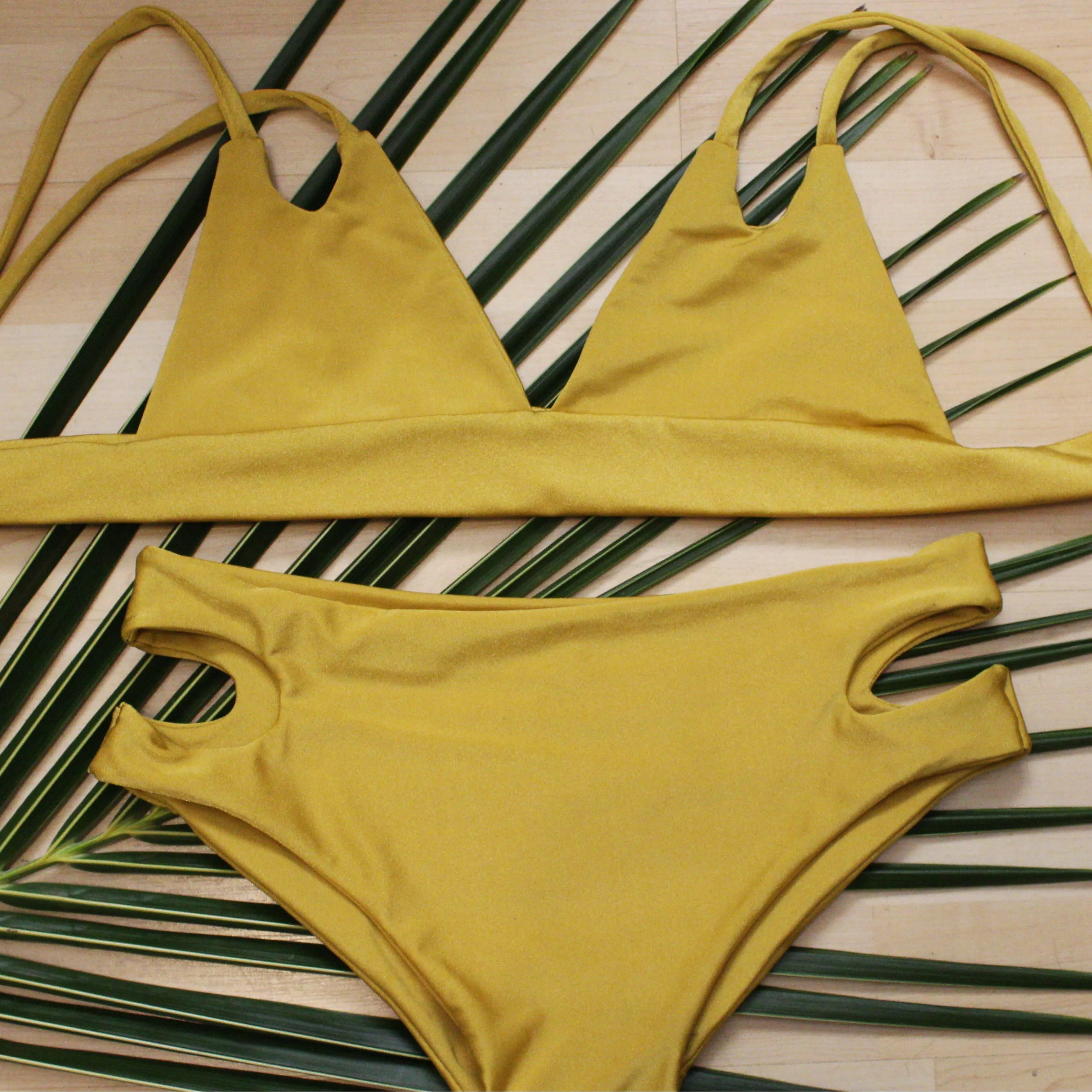 Tory Bikini
